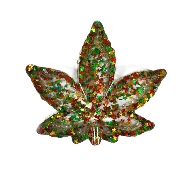 Resin Ashtray with Leaves Handmade Leaf - Picture 3 of 8